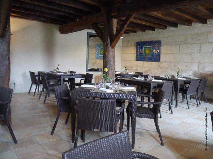 Restaurant traditionnel, Marais Poitevin